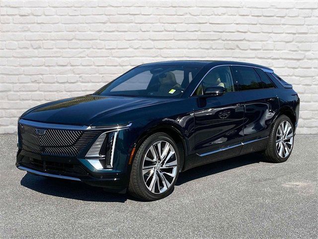 2024 Cadillac LYRIQ Luxury