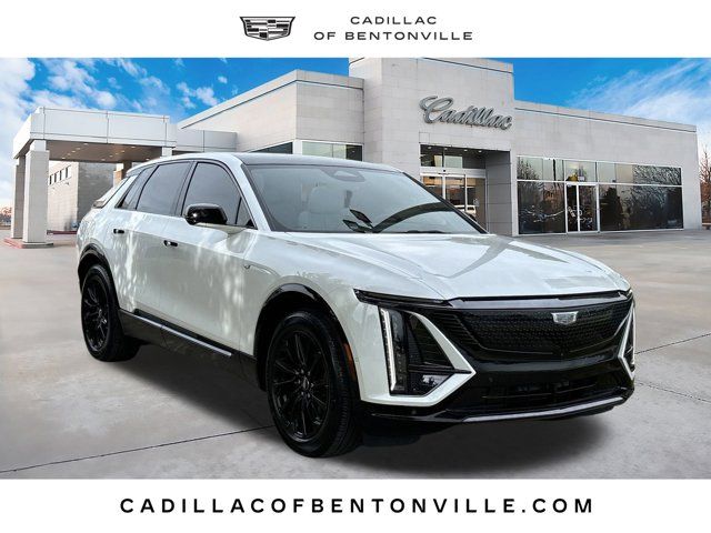 2024 Cadillac LYRIQ Sport