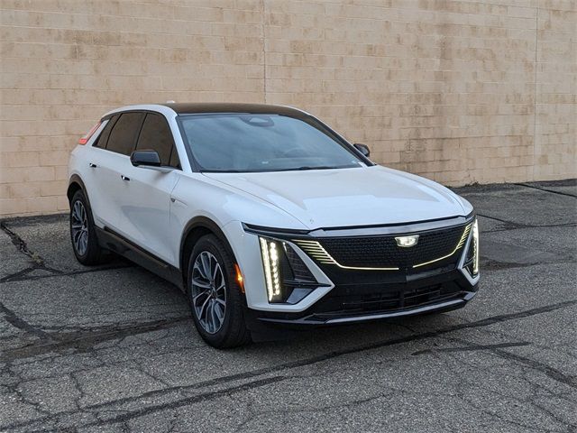 2024 Cadillac LYRIQ Sport