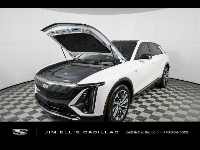 2024 Cadillac LYRIQ Sport