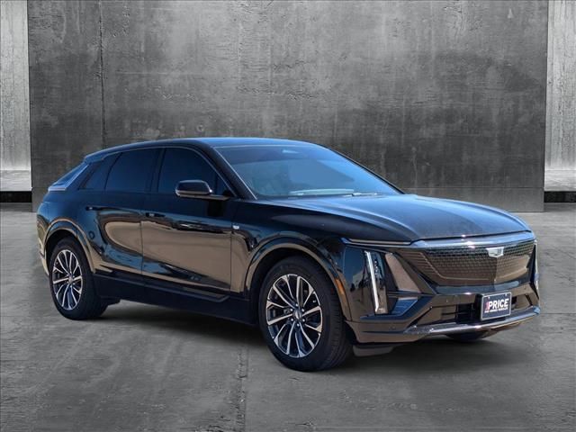 2024 Cadillac LYRIQ Sport