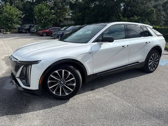 2024 Cadillac LYRIQ Sport