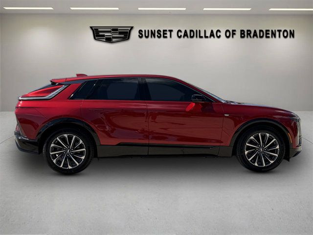 2024 Cadillac LYRIQ Sport