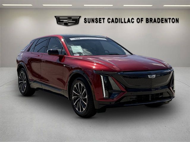 2024 Cadillac LYRIQ Sport