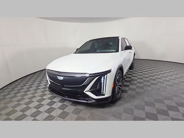 2024 Cadillac LYRIQ Sport