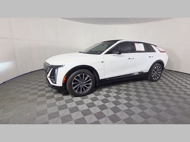 2024 Cadillac LYRIQ Sport