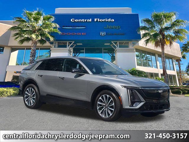 2024 Cadillac LYRIQ Sport