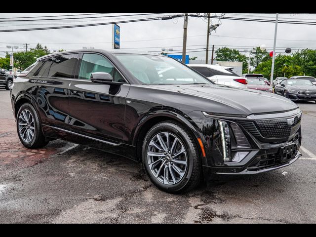 2024 Cadillac LYRIQ Sport