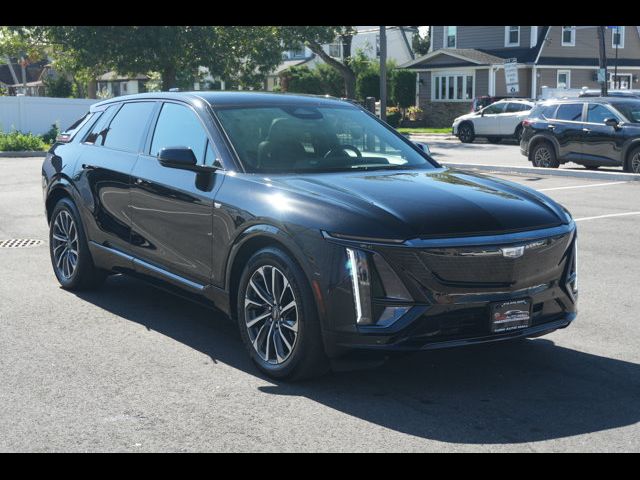 2024 Cadillac LYRIQ Sport