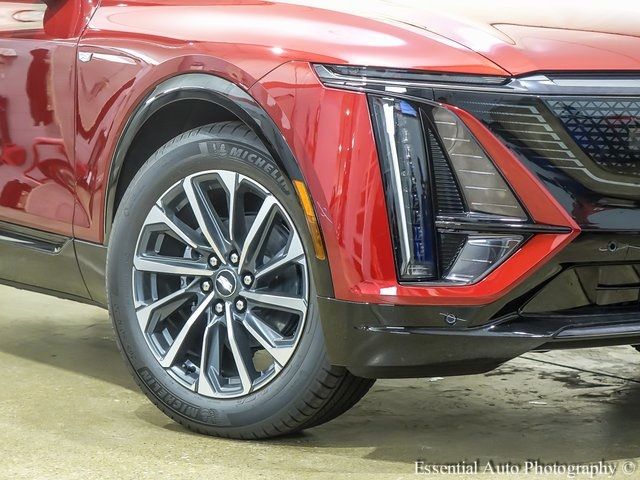 2024 Cadillac LYRIQ Sport