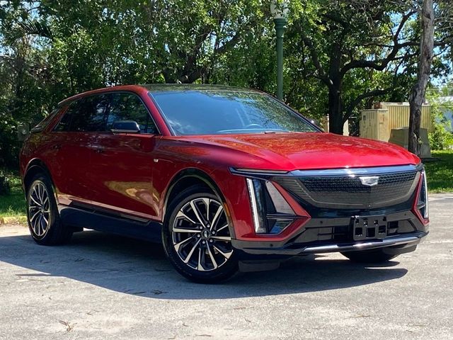 2024 Cadillac LYRIQ Sport