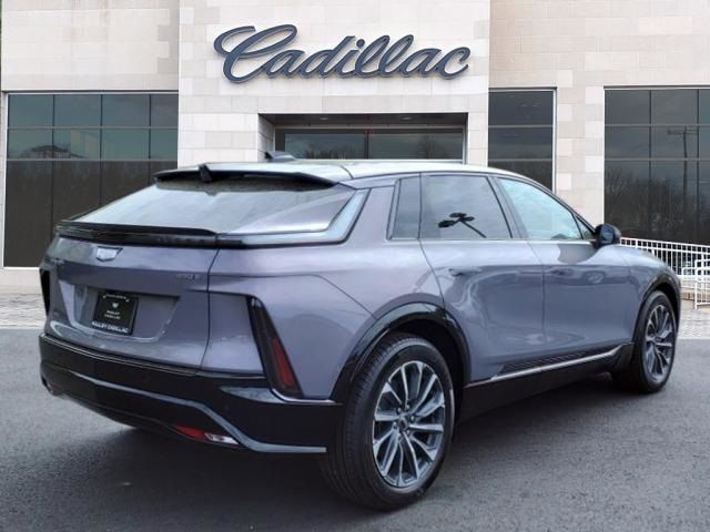 2024 Cadillac LYRIQ Sport