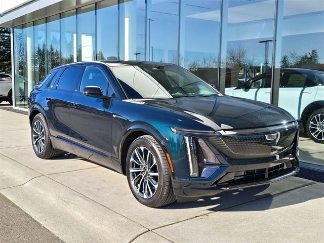 2024 Cadillac LYRIQ Sport
