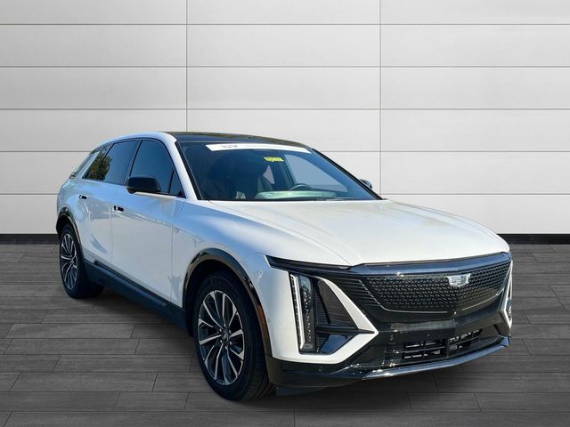 2024 Cadillac LYRIQ Sport