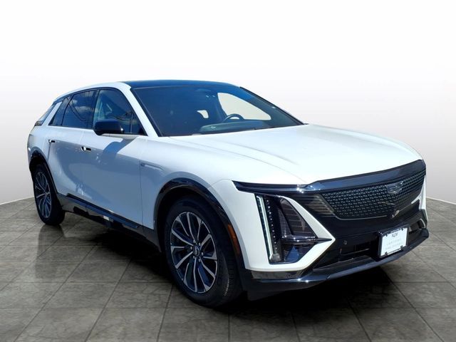 2024 Cadillac LYRIQ Sport