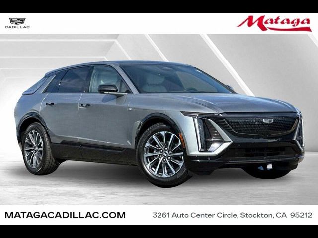 2024 Cadillac LYRIQ Sport