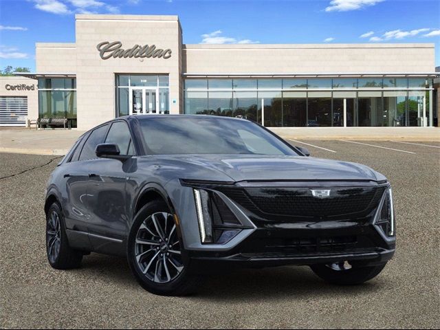 2024 Cadillac LYRIQ Sport