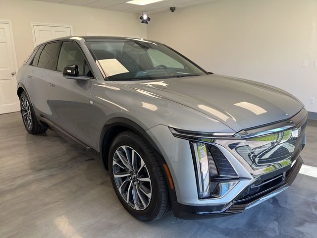 2024 Cadillac LYRIQ Sport