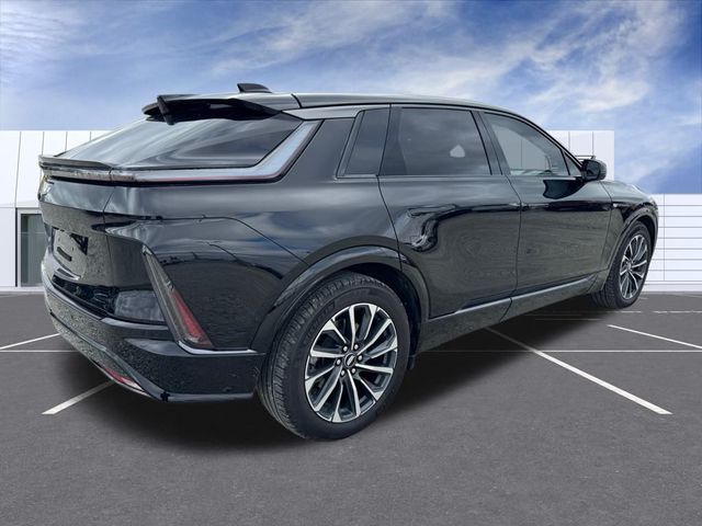 2024 Cadillac LYRIQ Sport