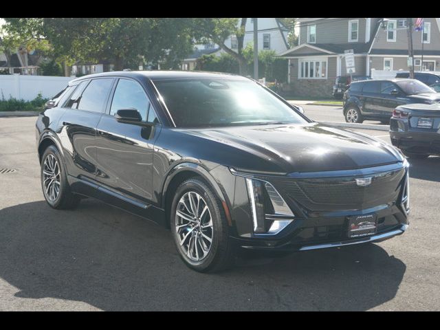 2024 Cadillac LYRIQ Sport