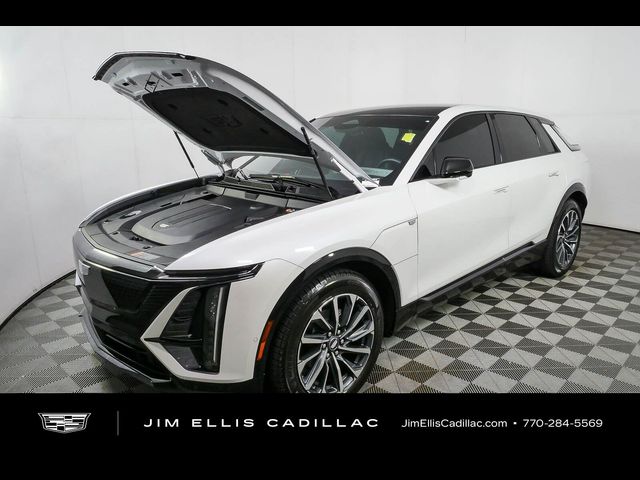 2024 Cadillac LYRIQ Sport