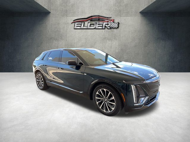 2024 Cadillac LYRIQ Sport