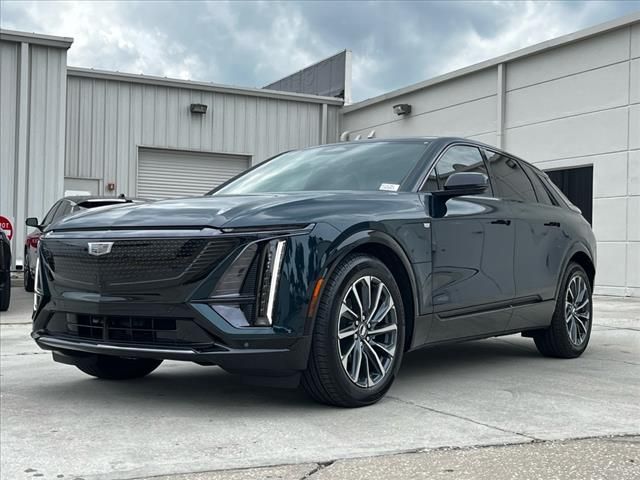 2024 Cadillac LYRIQ Sport