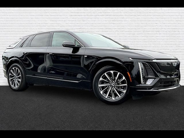 2024 Cadillac LYRIQ Sport