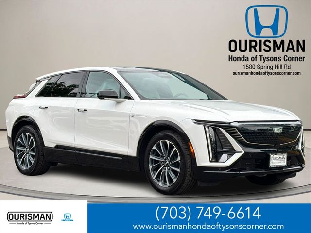 2024 Cadillac LYRIQ Sport