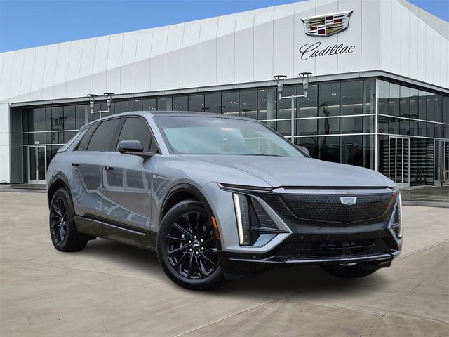 2024 Cadillac LYRIQ Sport