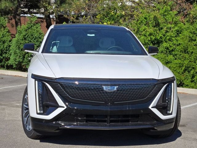 2024 Cadillac LYRIQ Sport