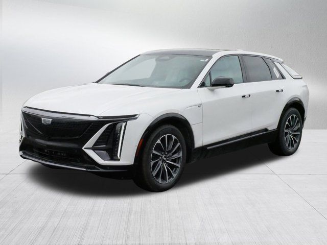 2024 Cadillac LYRIQ Sport