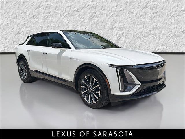 2024 Cadillac LYRIQ Sport