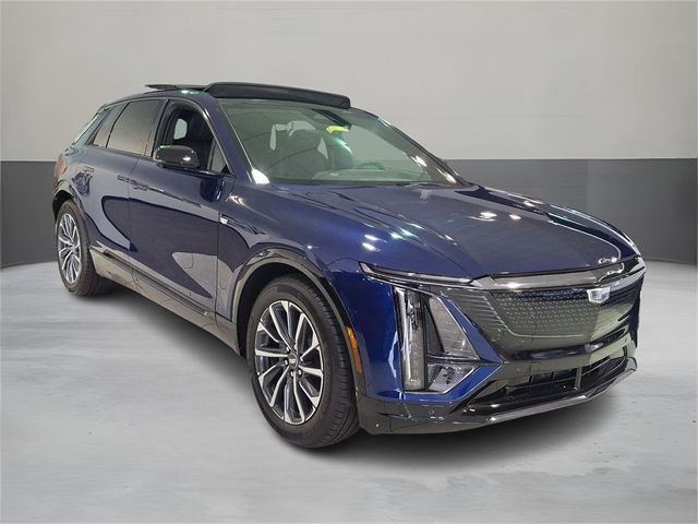 2024 Cadillac LYRIQ Sport