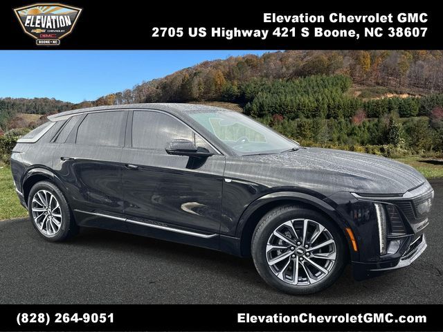 2024 Cadillac LYRIQ Sport