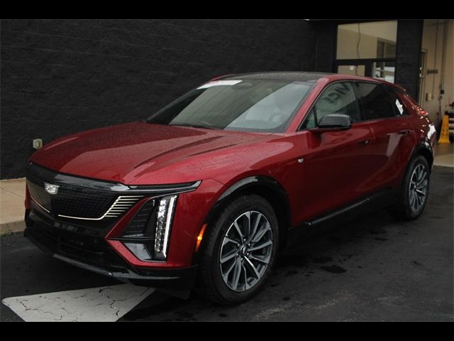 2024 Cadillac LYRIQ Sport