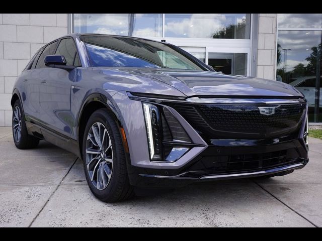 2024 Cadillac LYRIQ Sport