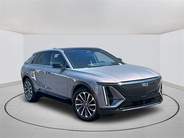 2024 Cadillac LYRIQ Sport