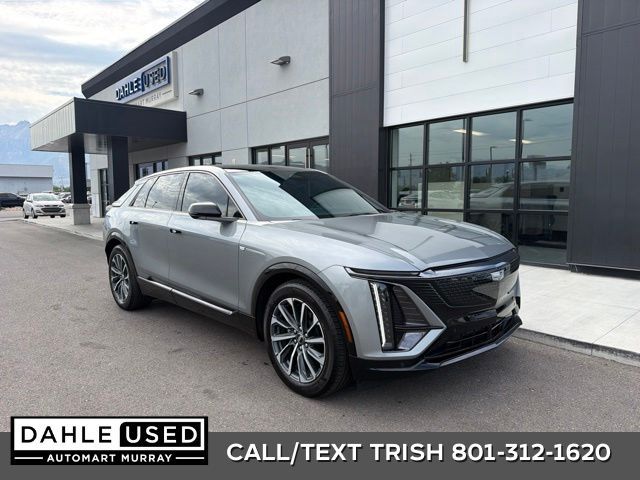 2024 Cadillac LYRIQ Sport