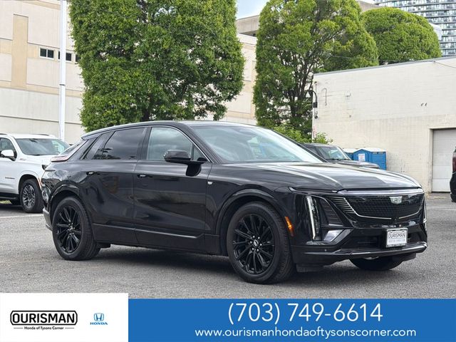 2024 Cadillac LYRIQ Sport