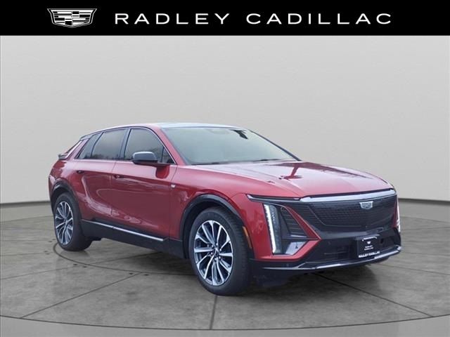 2024 Cadillac LYRIQ Sport