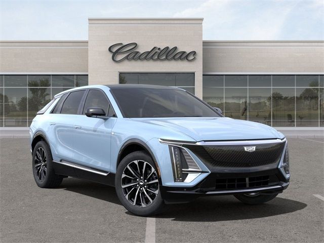 2024 Cadillac LYRIQ Sport