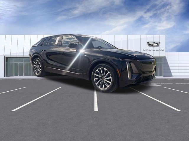 2024 Cadillac LYRIQ Sport