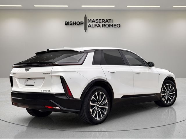 2024 Cadillac LYRIQ Sport