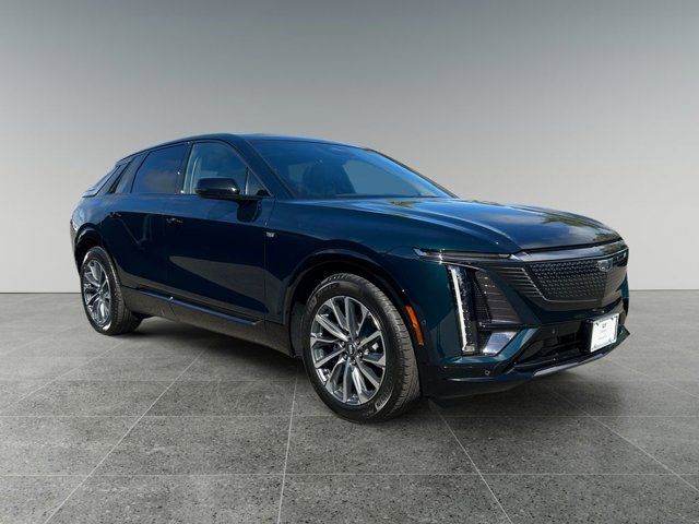 2024 Cadillac LYRIQ Sport