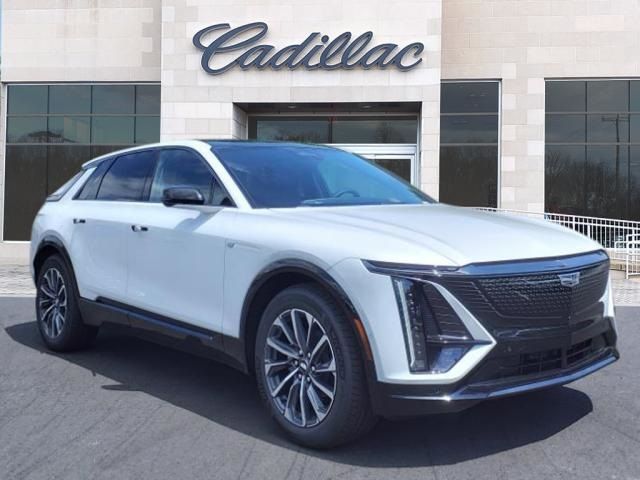 2024 Cadillac LYRIQ Sport