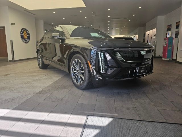 2024 Cadillac LYRIQ Sport