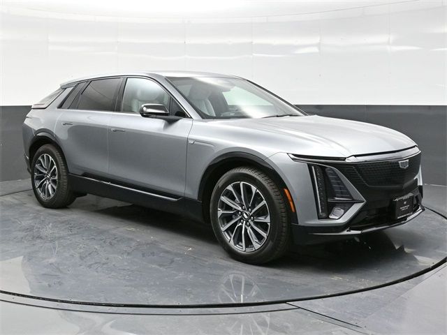 2024 Cadillac LYRIQ Sport