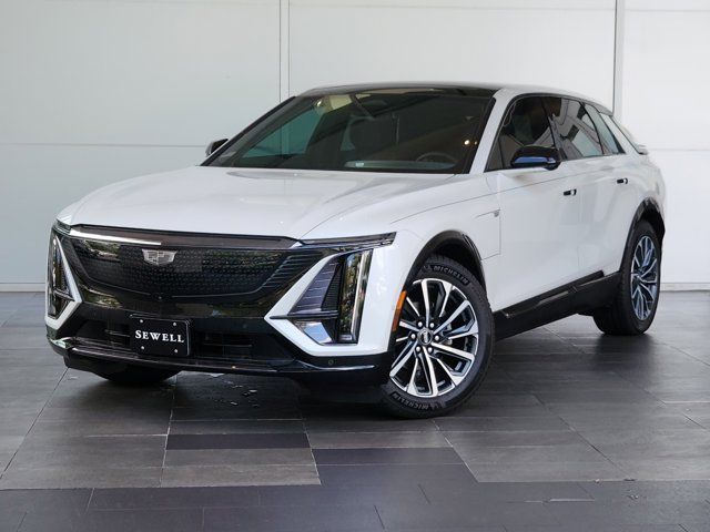 2024 Cadillac LYRIQ Sport