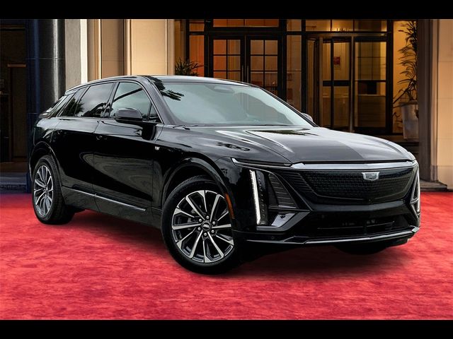 2024 Cadillac LYRIQ Sport